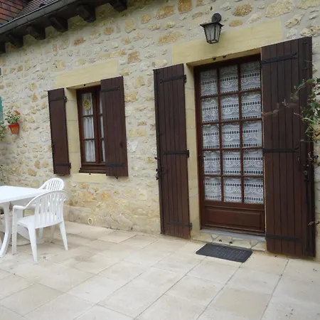 Maison Mitoyenne 2 Ch. Proche Domme, Wifi, Parking - Fr-1-616-62 * Domme